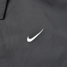 画像5: NIKE W's Nylon Coach Jacket - Black (5)