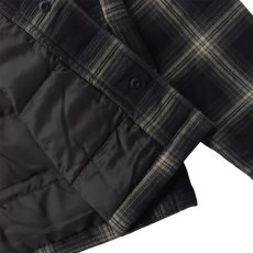 画像6: Old Navy Insulated Cropped Flannel Shacket - Black Plaid (6)
