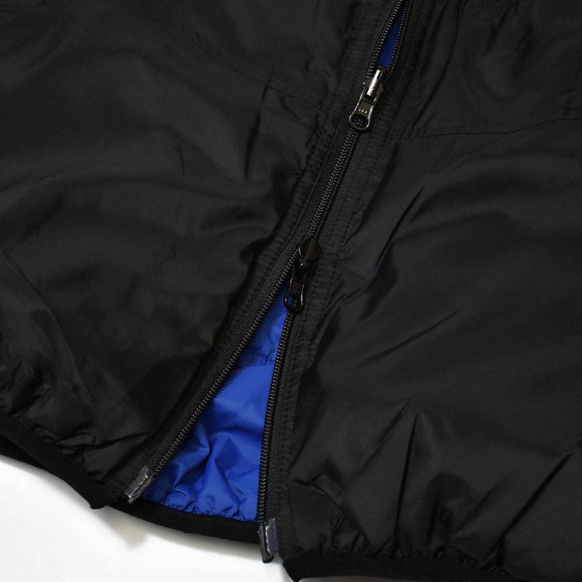 画像4: RAWDRIP 3M Thinsulate Reversible Puff Jacket - Black/Navy (4)