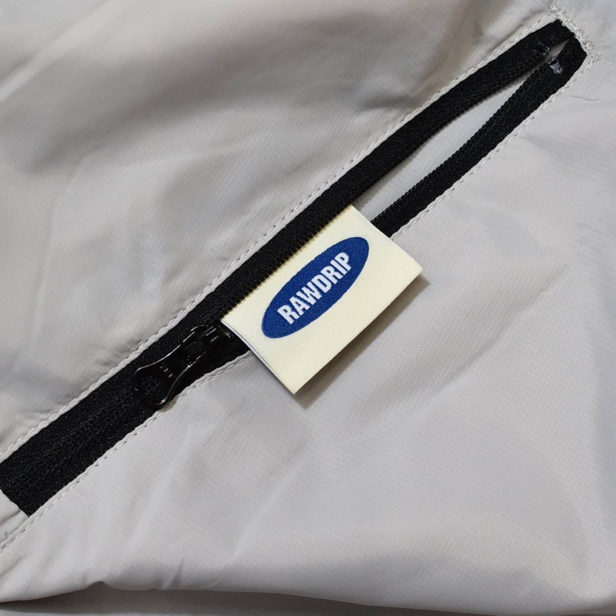 画像5: RAWDRIP 3M Thinsulate Reversible Puff Jacket - Lt Grey/Sax (5)