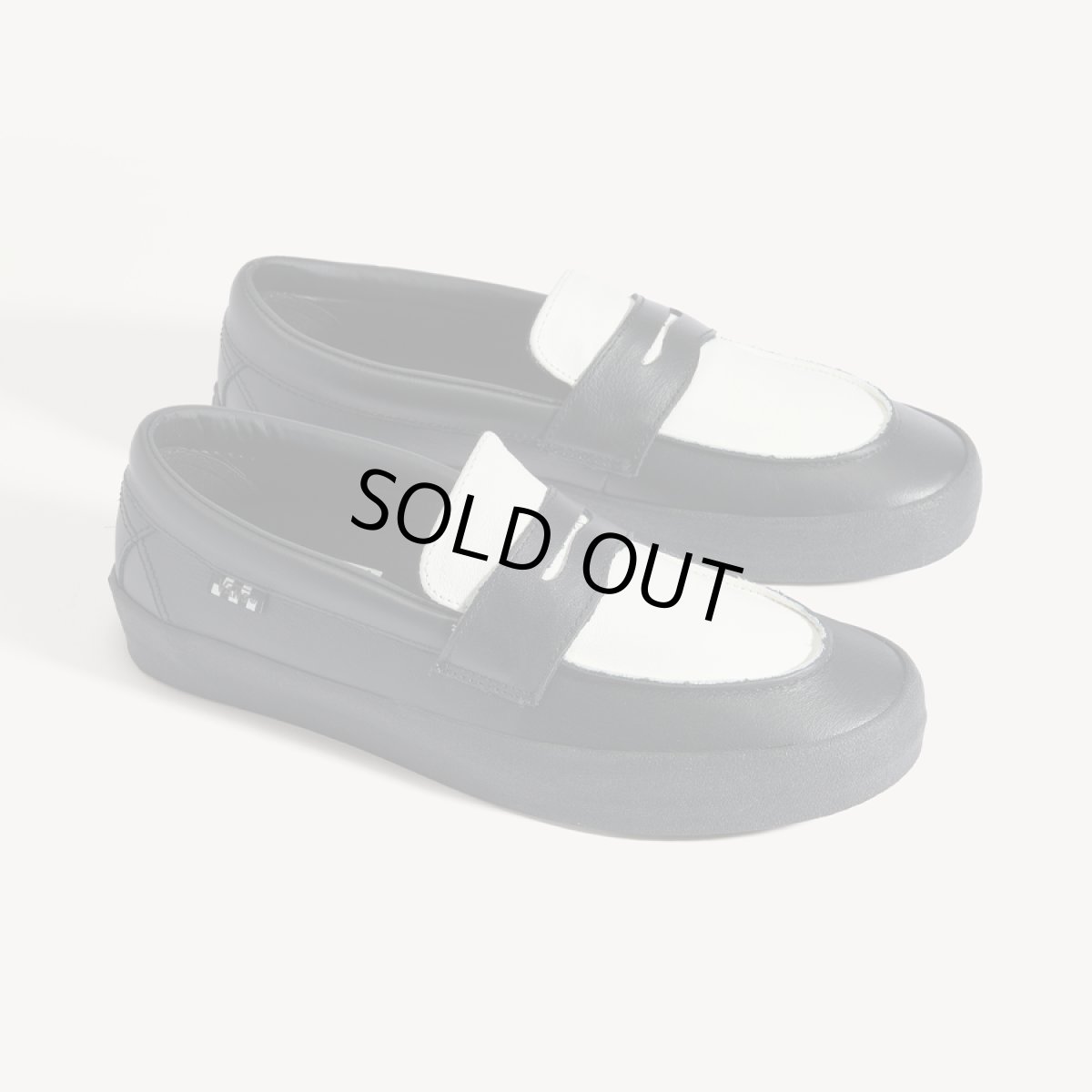 画像2: Vans Skate Loafer - Black x White (2)