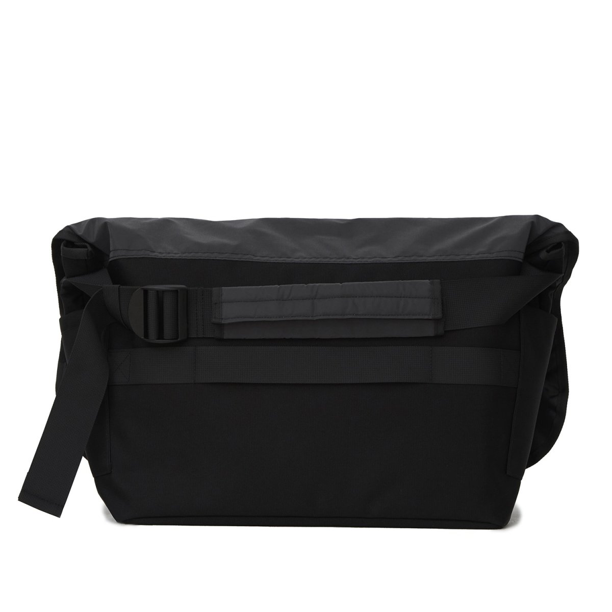 画像4: Packing Reflective Messenger Bag - Black (4)