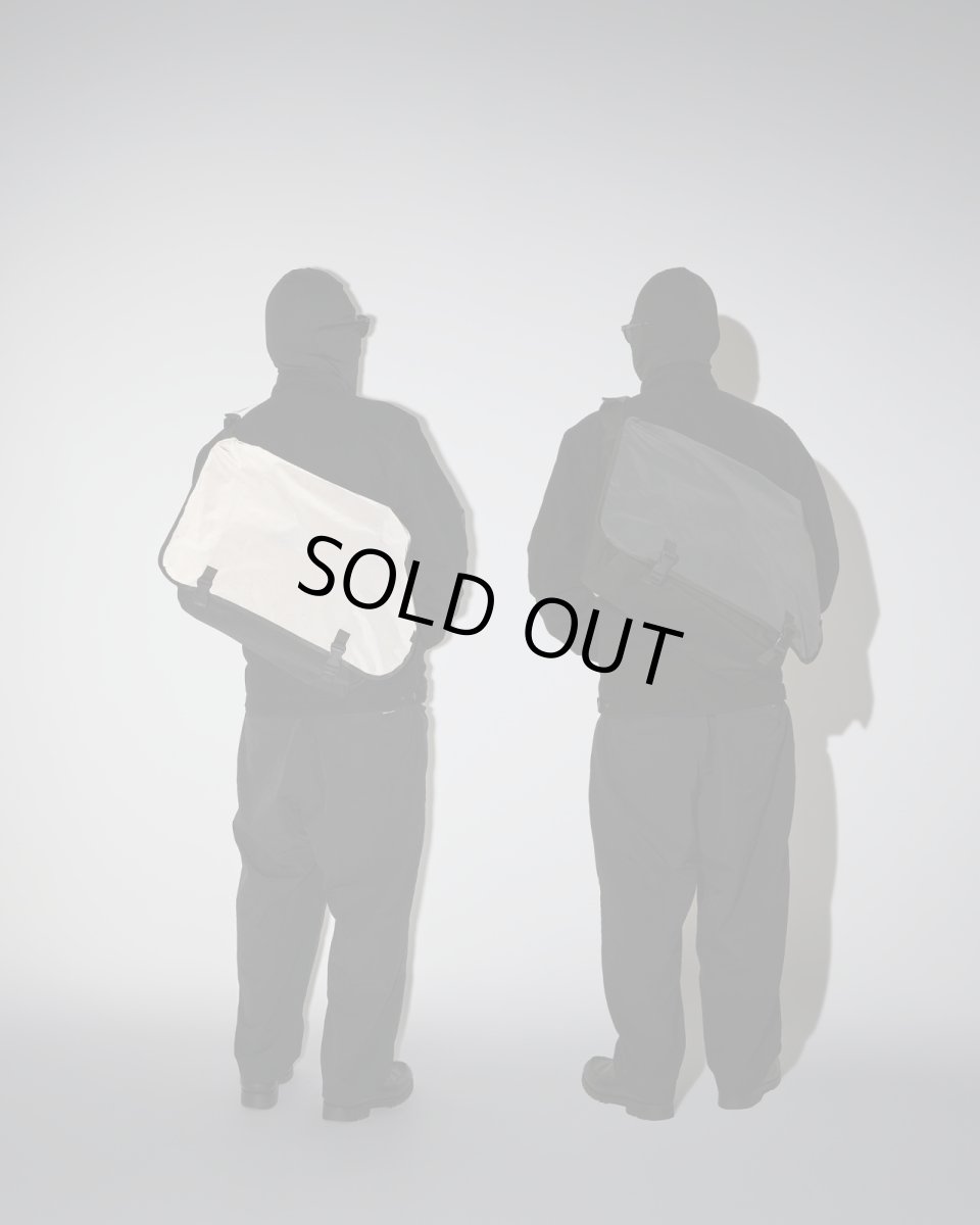 画像9: PACKING Reflective Messenger Bag - Black (9)