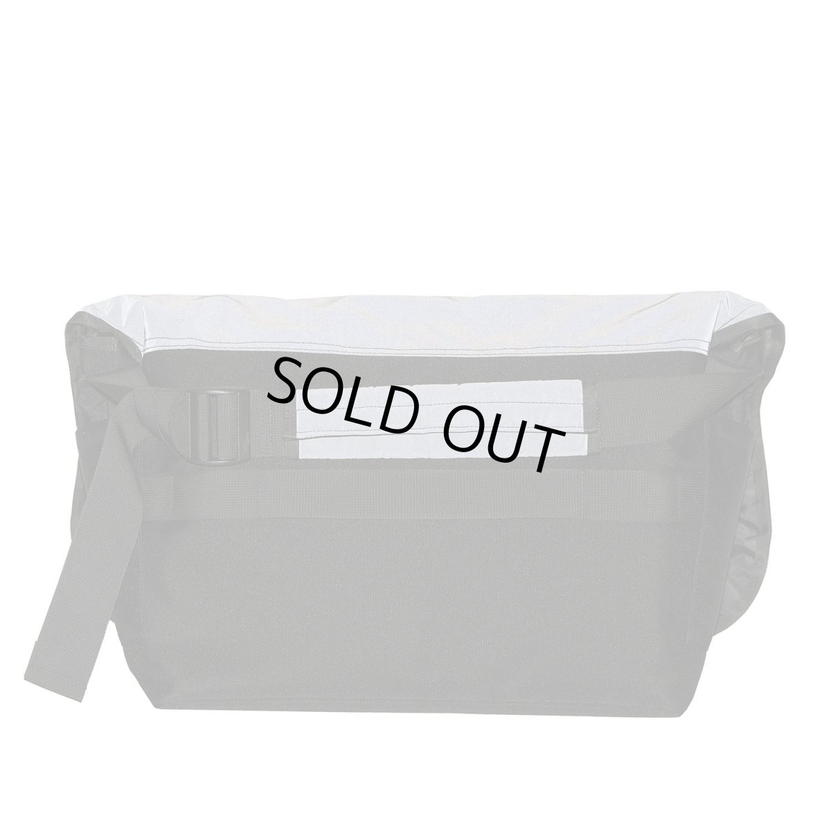 画像6: PACKING Reflective Messenger Bag - Black (6)