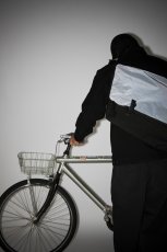 画像12: PACKING Reflective Messenger Bag - Black (12)