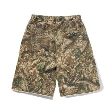 画像2: Butter Goods Fleece Shorts - Forest Camo (2)
