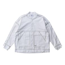 画像1: NIKE Graphic Oversized Cargo Jacket - White (1)