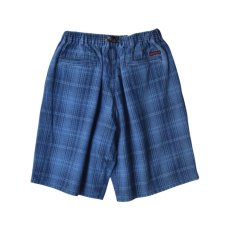 画像2: GRAMICCI Lagoon Shorts - Denim Plaid (2)