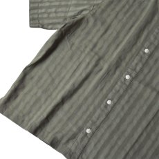 画像3: Levis Lama Boxy Shirt - Mulled Basil (3)