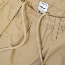 画像3: BAGGY SPORTS 2Tucks Nylon Pants - Beige (3)