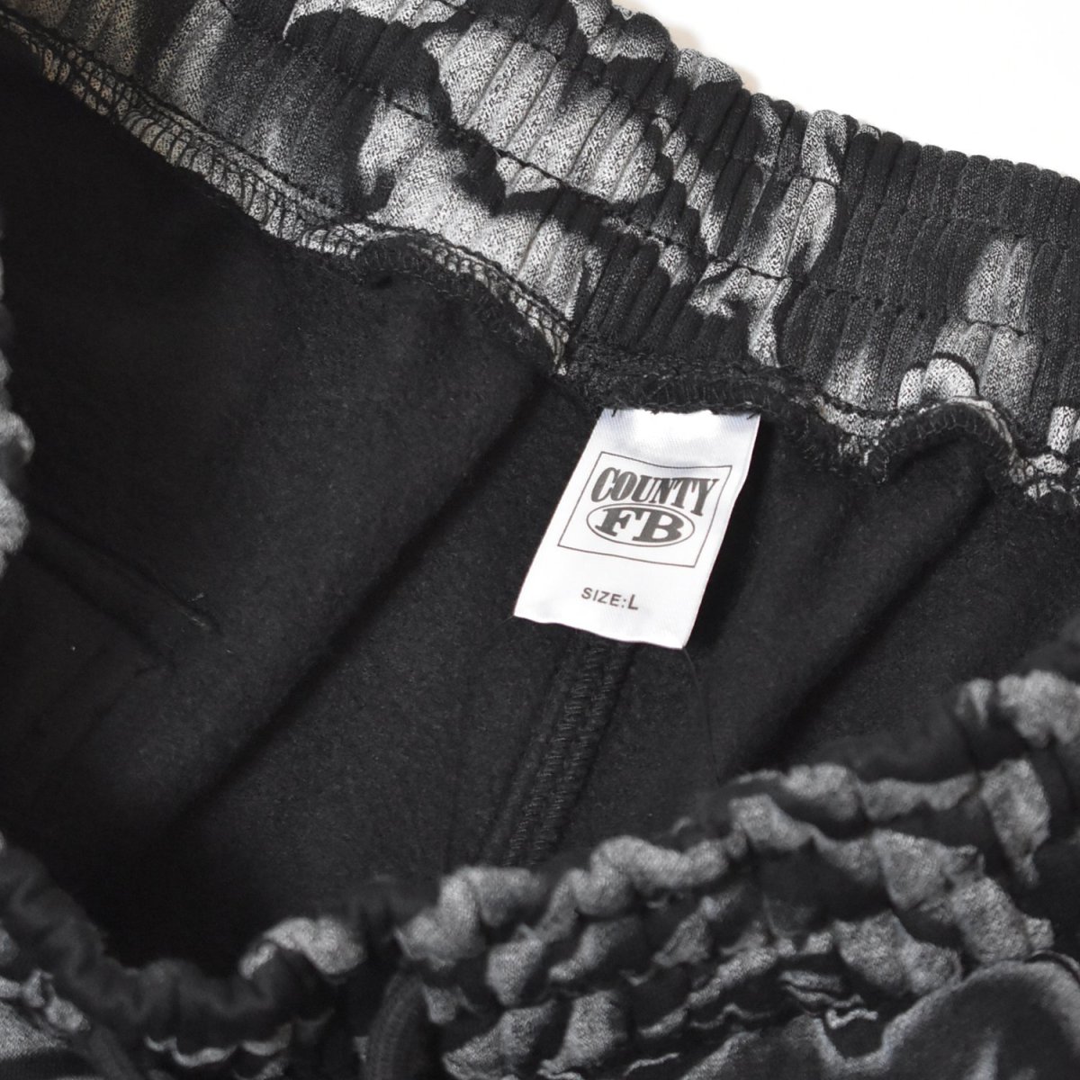 画像4: FB County Inked Up Baggy Fleece Shorts - Black (4)