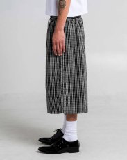 画像7: Shaka Wear Baggy Plaid Shorts - Black / シャカウェア バギープレイドショーツ (7)