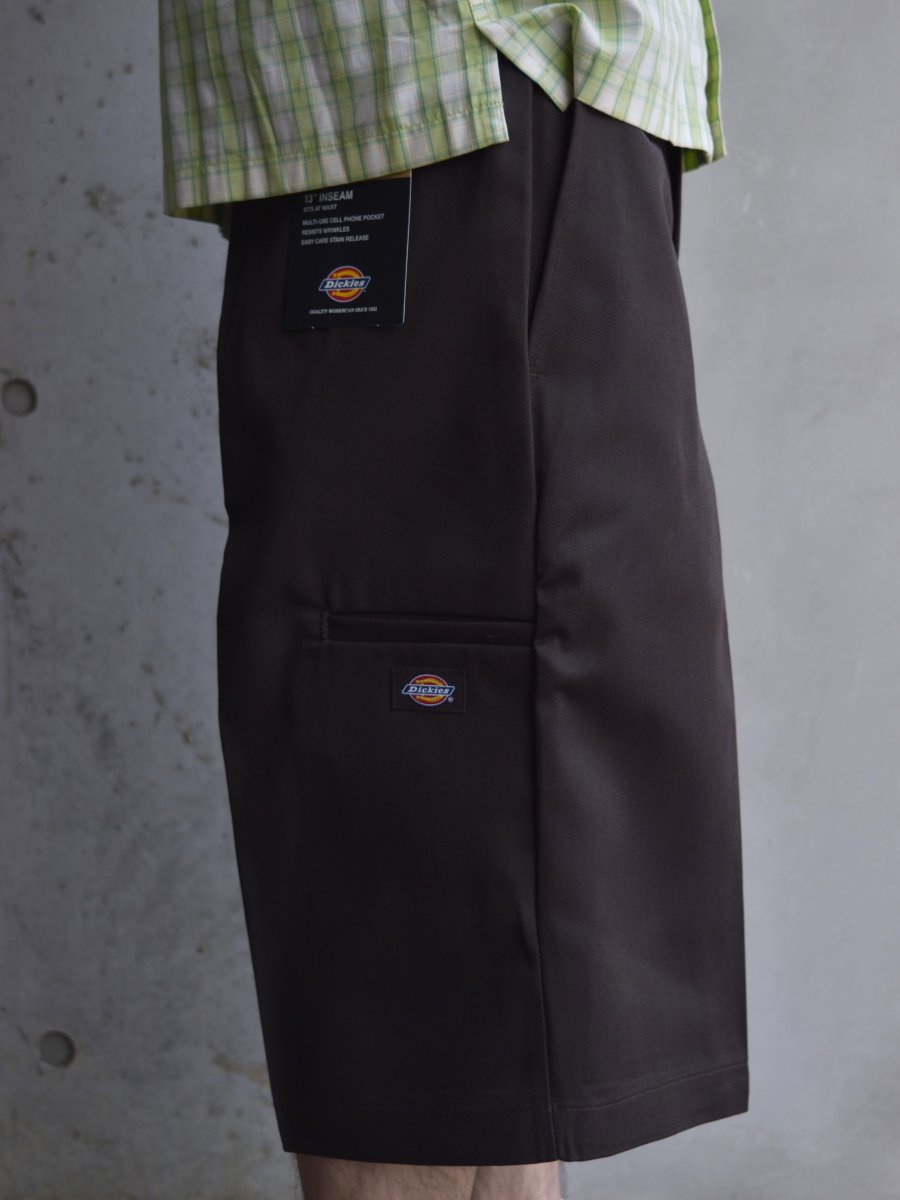 画像9: Dickies 13" Loose Fit Multi-Use Pocket Work Shorts - Dark Brown (DB) / ディッキーズ ルーズフィット マルチポケット ワークショーツ (9)