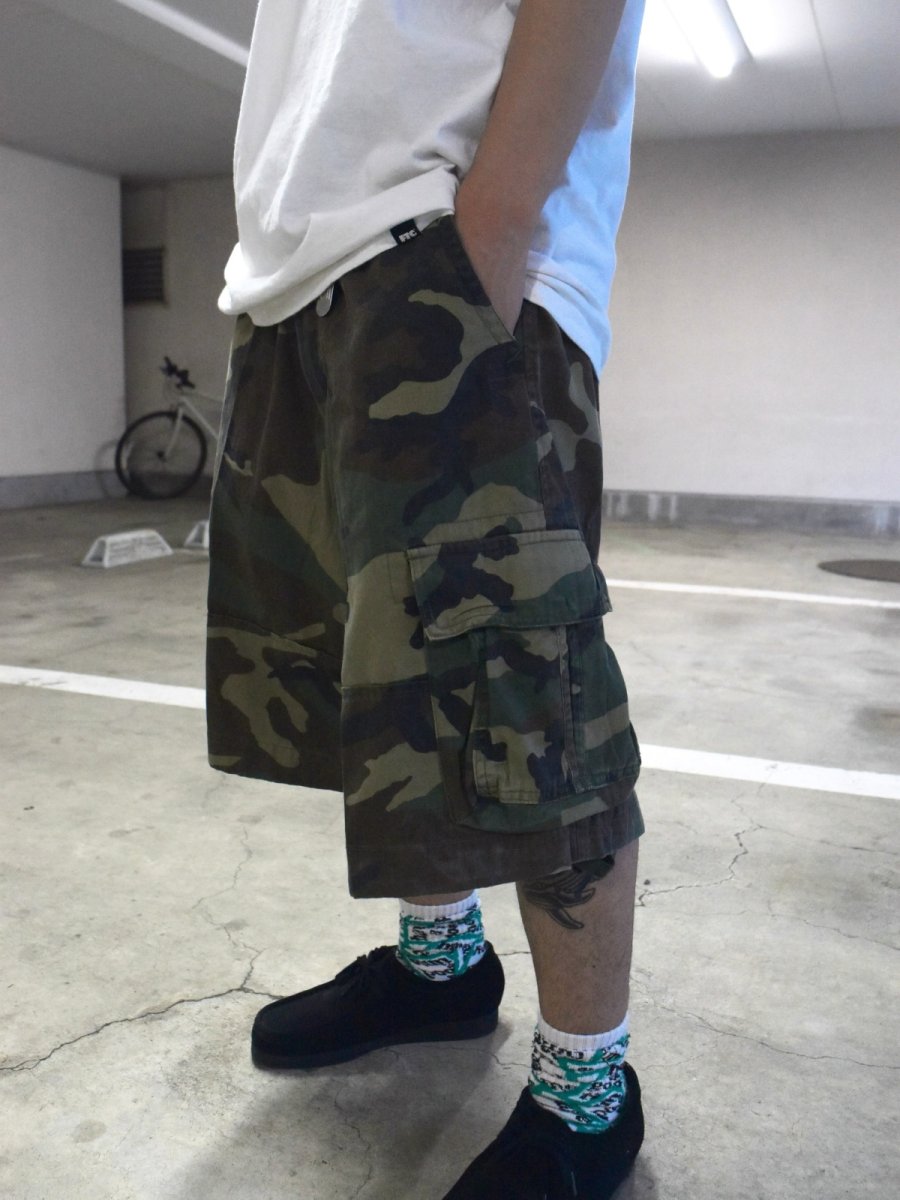 画像7: Rothco Vintage Utility Cargo Shorts - Woodland Camo (7)