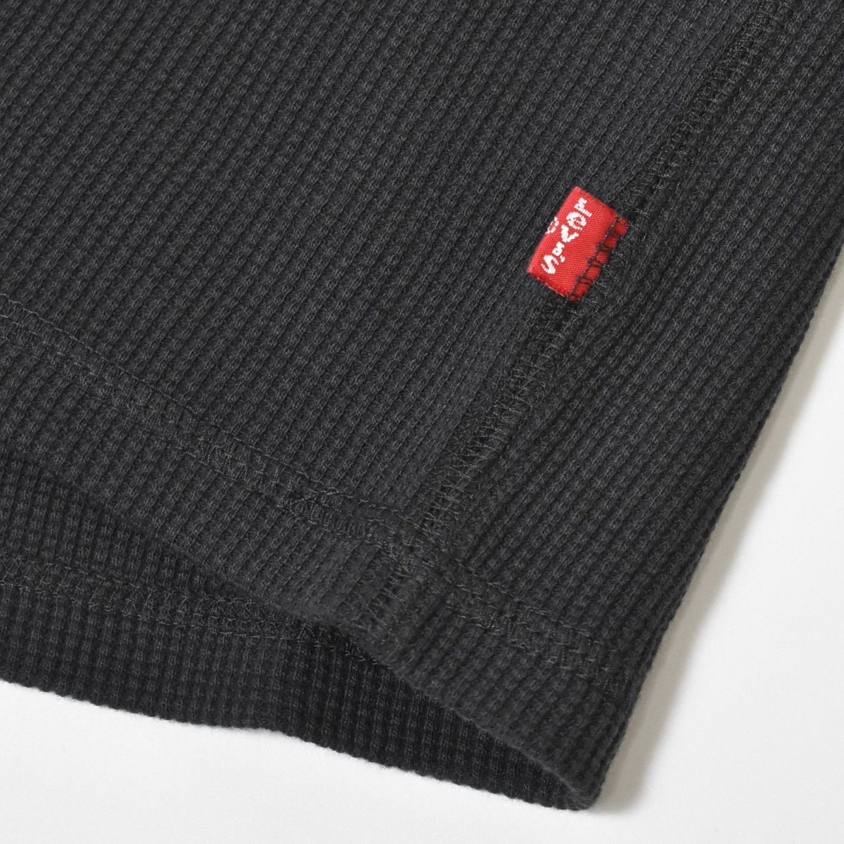 画像4: Levis 3Button L/S Henley Thermal - Mineral Black (4)