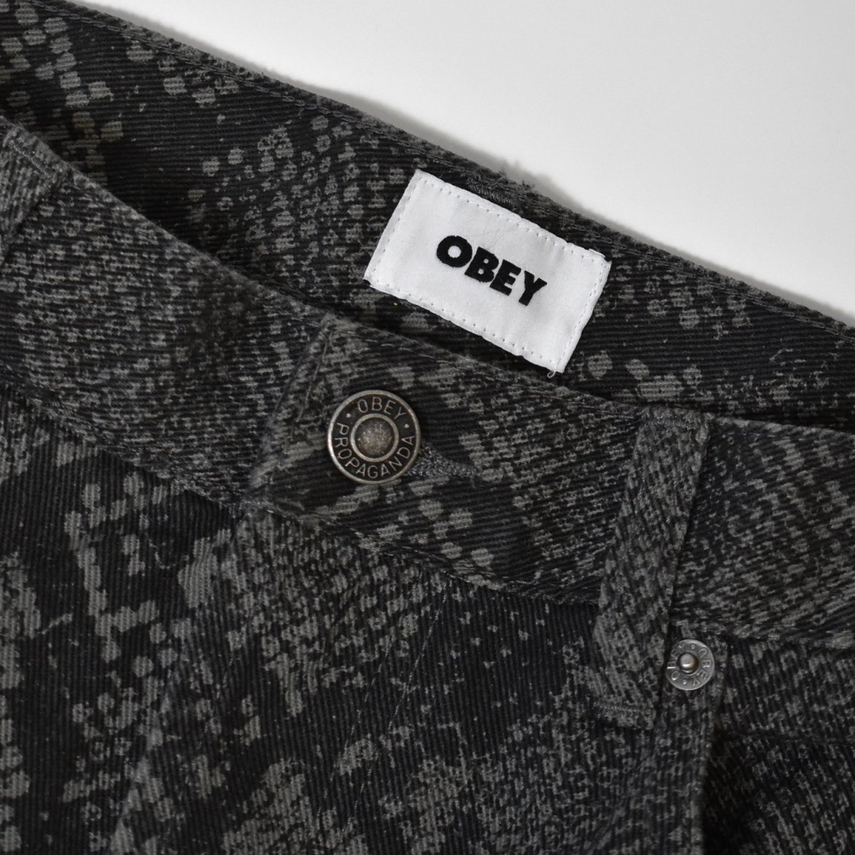 画像6: OBEY Classic Baggy Denim - Snake Print / オベイ (6)