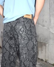 画像11: OBEY Classic Baggy Denim - Snake Print / オベイ (11)