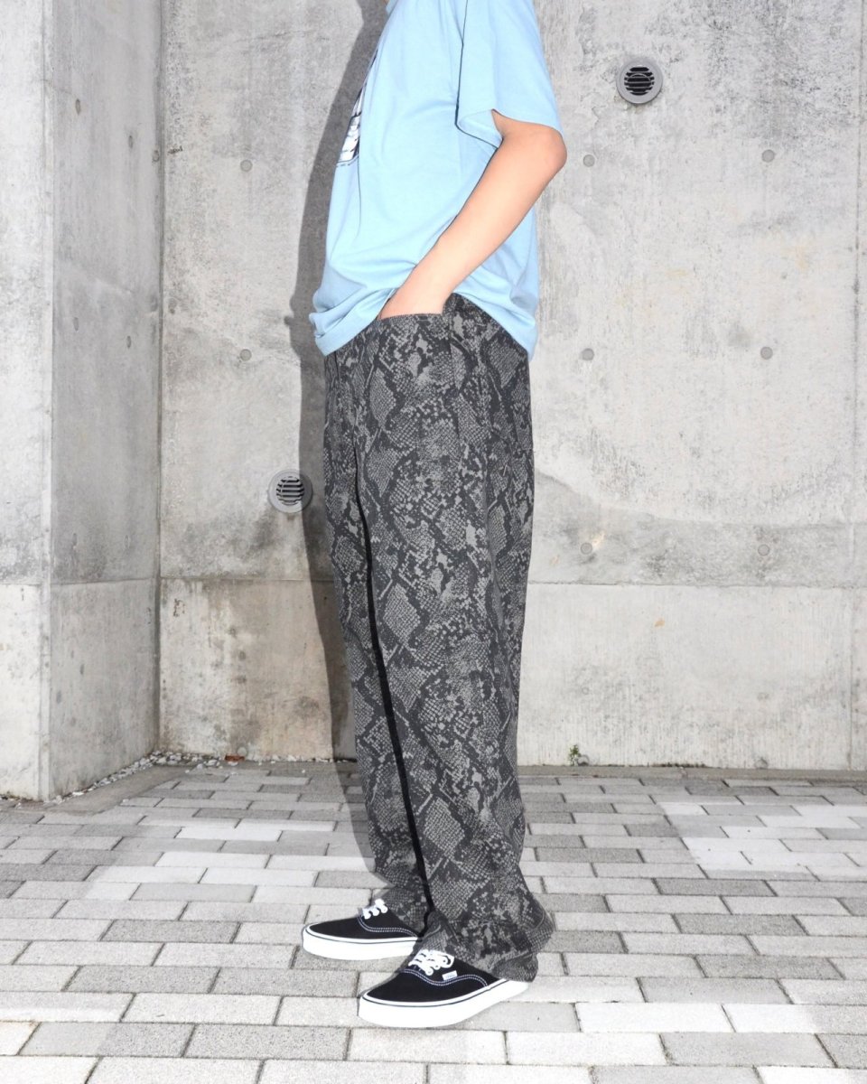 画像10: OBEY Classic Baggy Denim - Snake Print / オベイ (10)