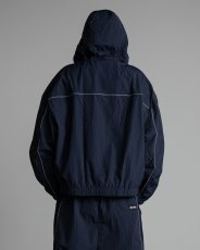 画像9: Shaka Wear Wind Opps Reflective Hoodie - Navy / シャカウェア ナイロン リフレクティブ フーディ (9)