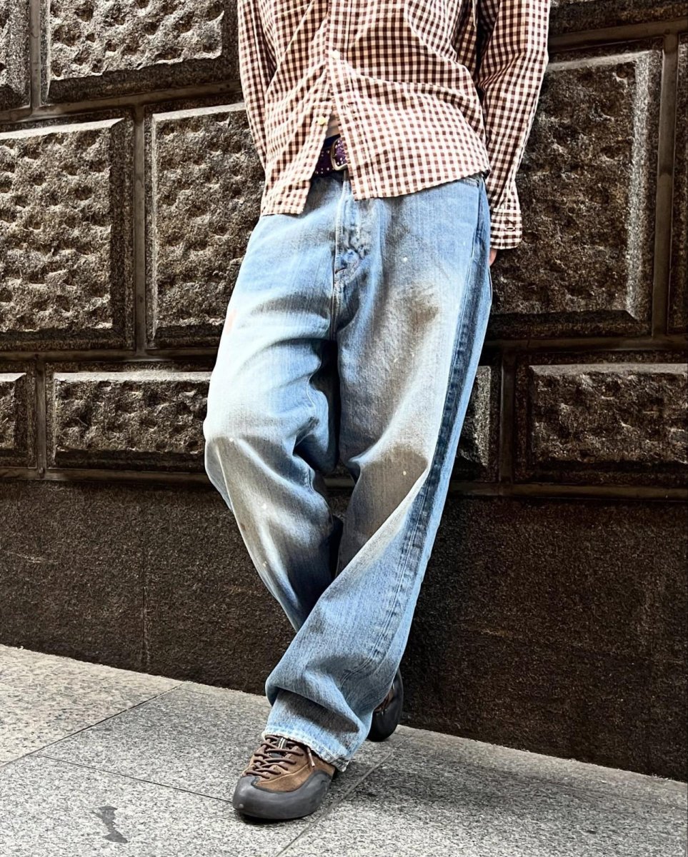 画像6: Abercrombie & Fitch Authentic Baggy Denim - Faded Blue Paint (6)