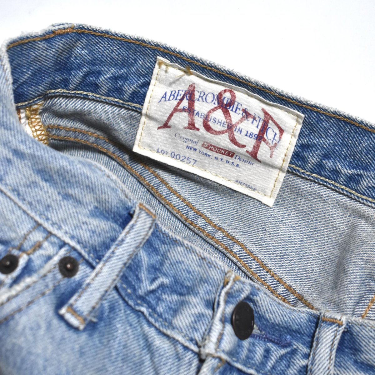 画像5: Abercrombie & Fitch Authentic Baggy Patchwork Denim - Light Indigo (5)