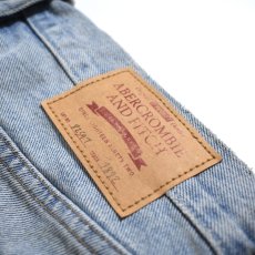 画像6: Abercrombie & Fitch Authentic Baggy Patchwork Denim - Light Indigo (6)