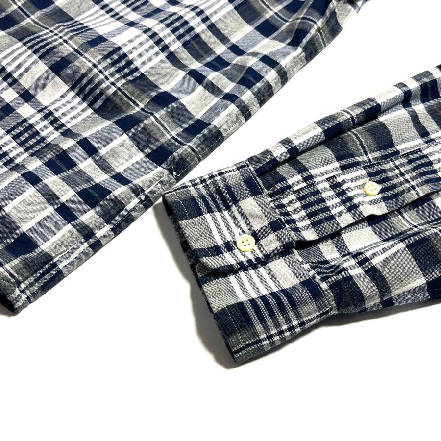 Classic fit best sale plaid oxford shirt