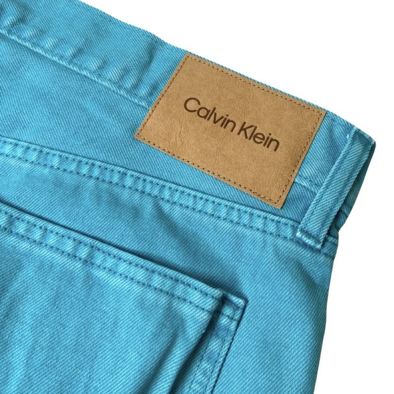 Calvin Klein jeans カーキ色ジーンズ