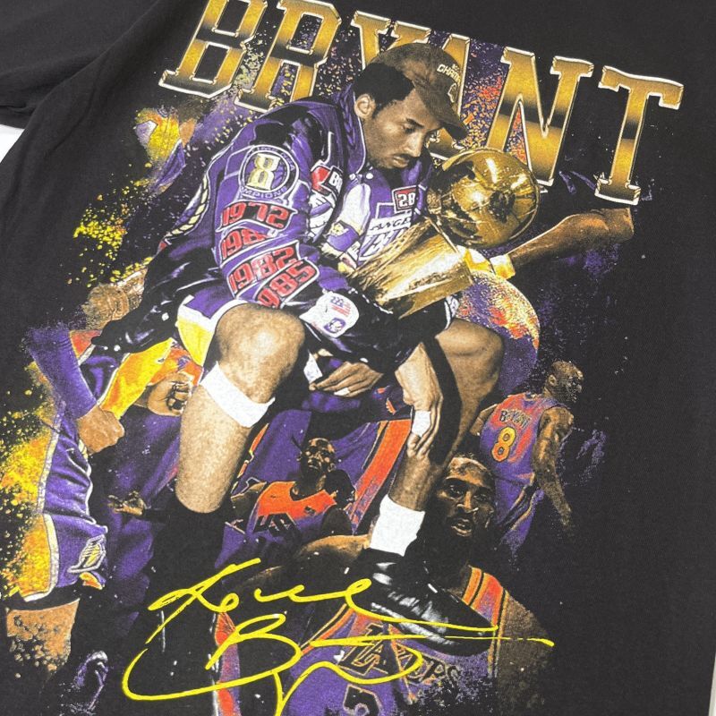 Kobe Bryant コービー・ブライアント Tシャツ