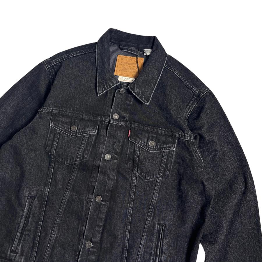 Levi's premiumブラック